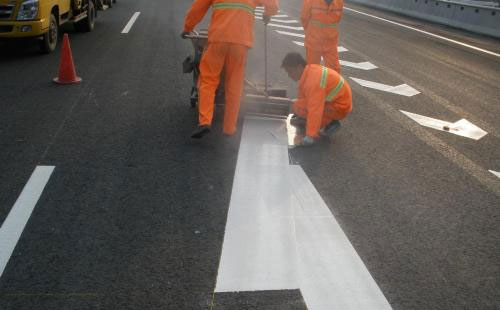 策勒丙烯酸标线涂料