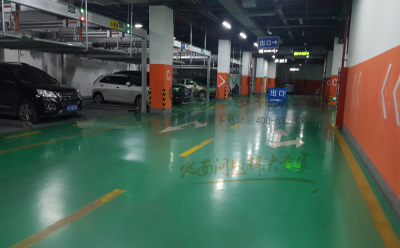 策勒策勒环氧地坪施工中的注意事项及常见问题解决指南